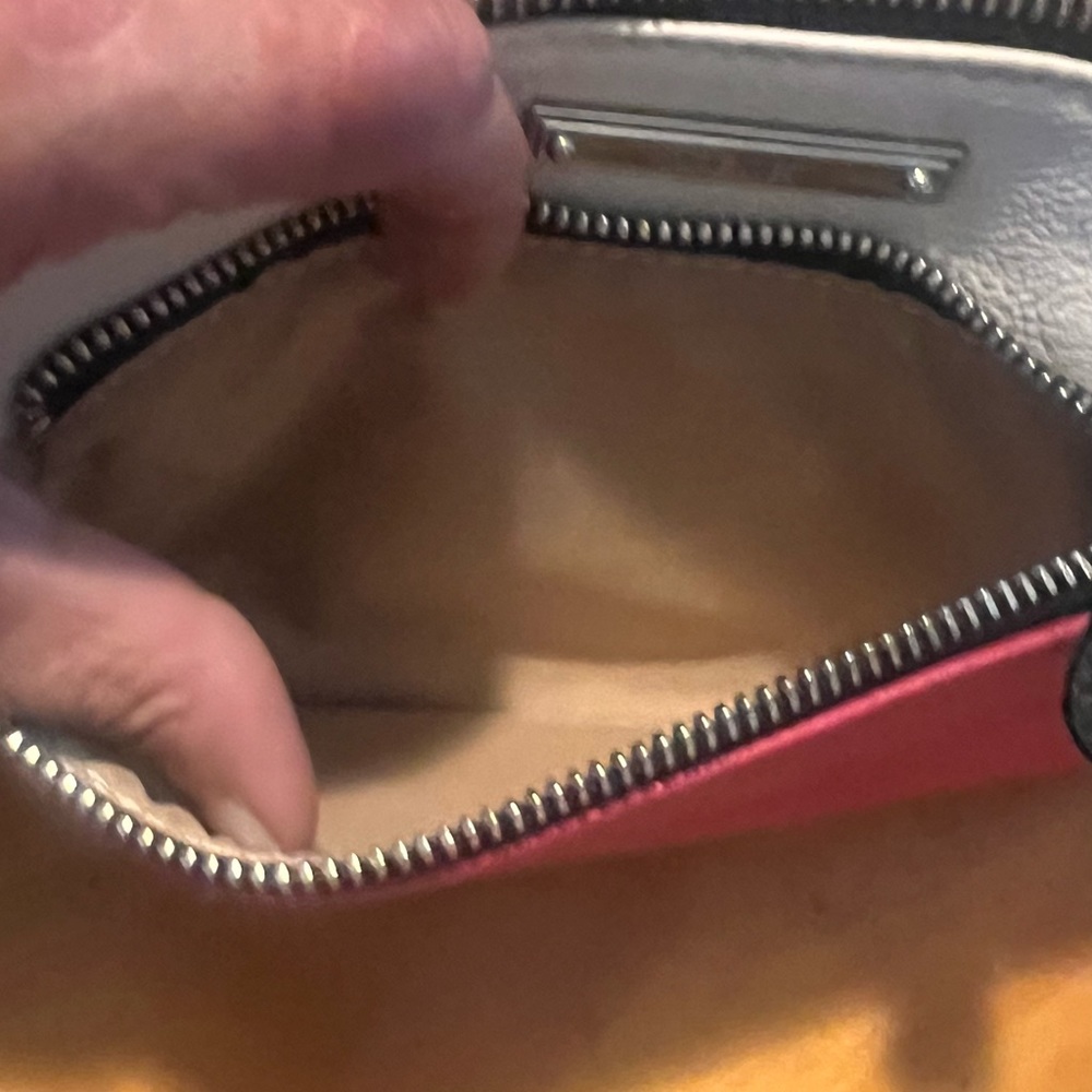 Wristlet - Picture 5 of 6